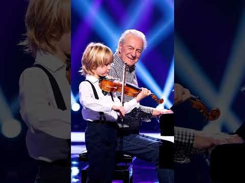 A Touching Performance: Grandfather and Grandson Play “The Sound of Silence” #music #folksouls #love