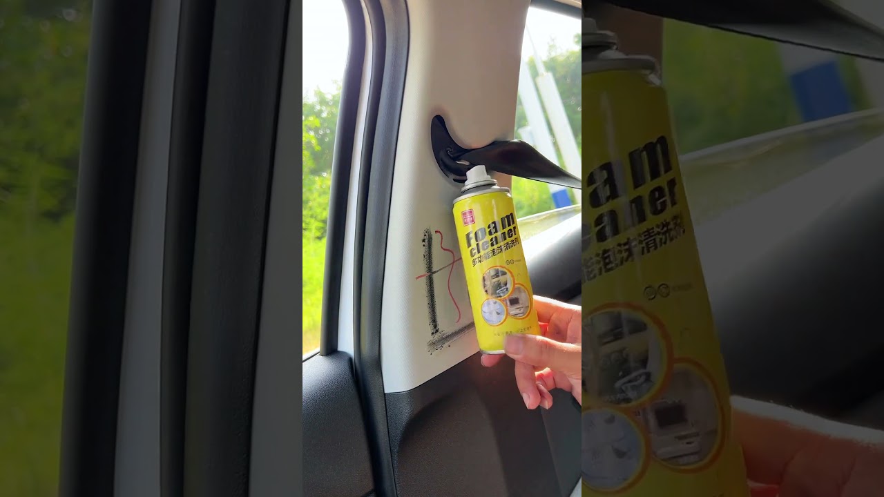 Revitalize Your Car Interior with Our Foam Cleaner – Perfect for Leather & Tires! ✨