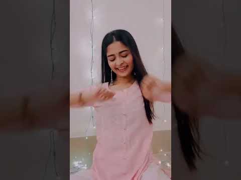 Atak gaya hain 💕 sitting dance