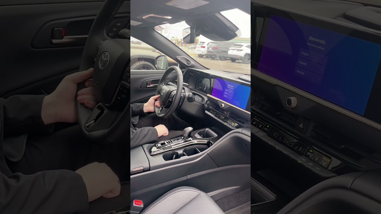 2025 Toyota Crown Platinum - Like New & Fully Loaded 🚗