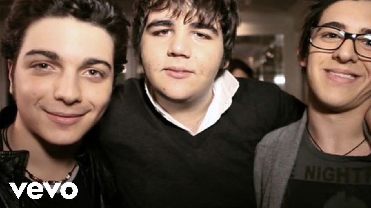 Il Volo Performs 'Il Mondo' Live at LA Showcase 🎶