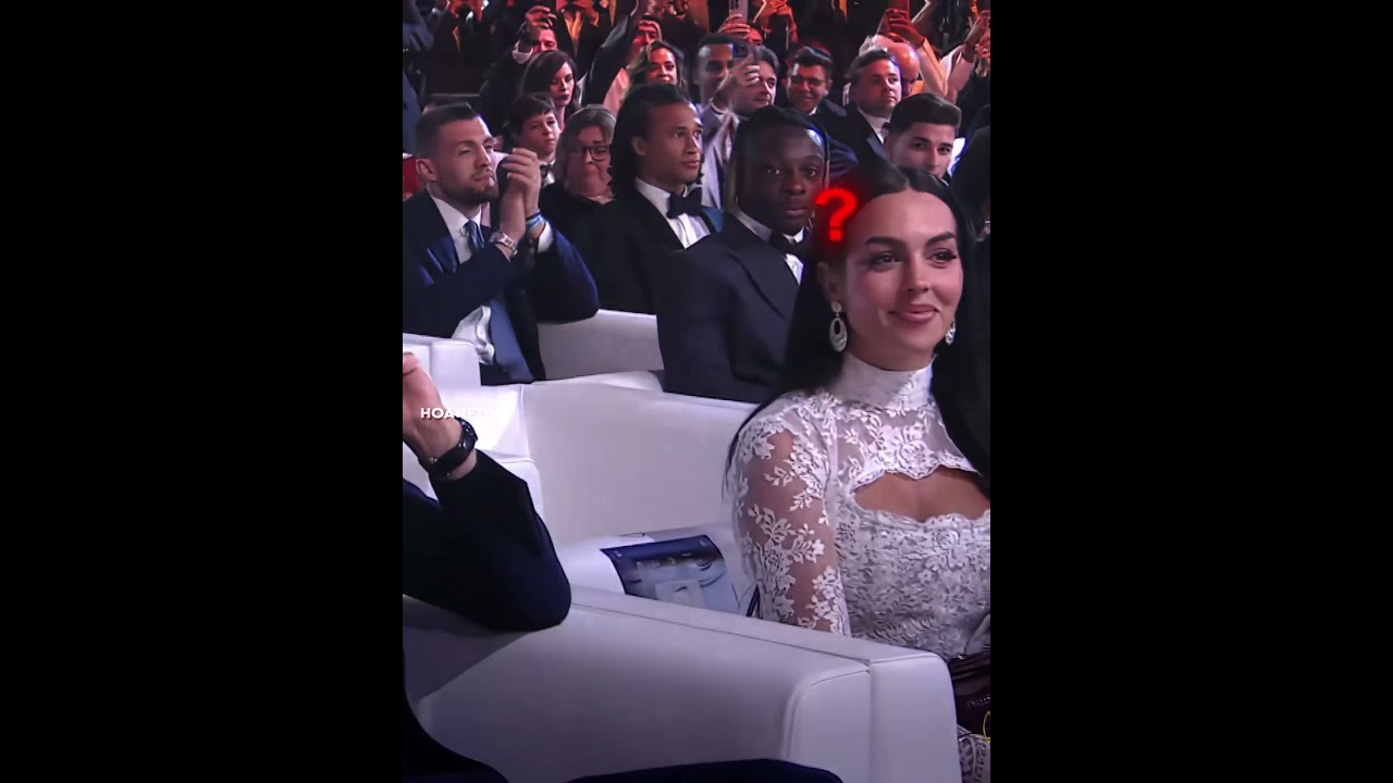 Ronaldo Shows Respect to Opponents