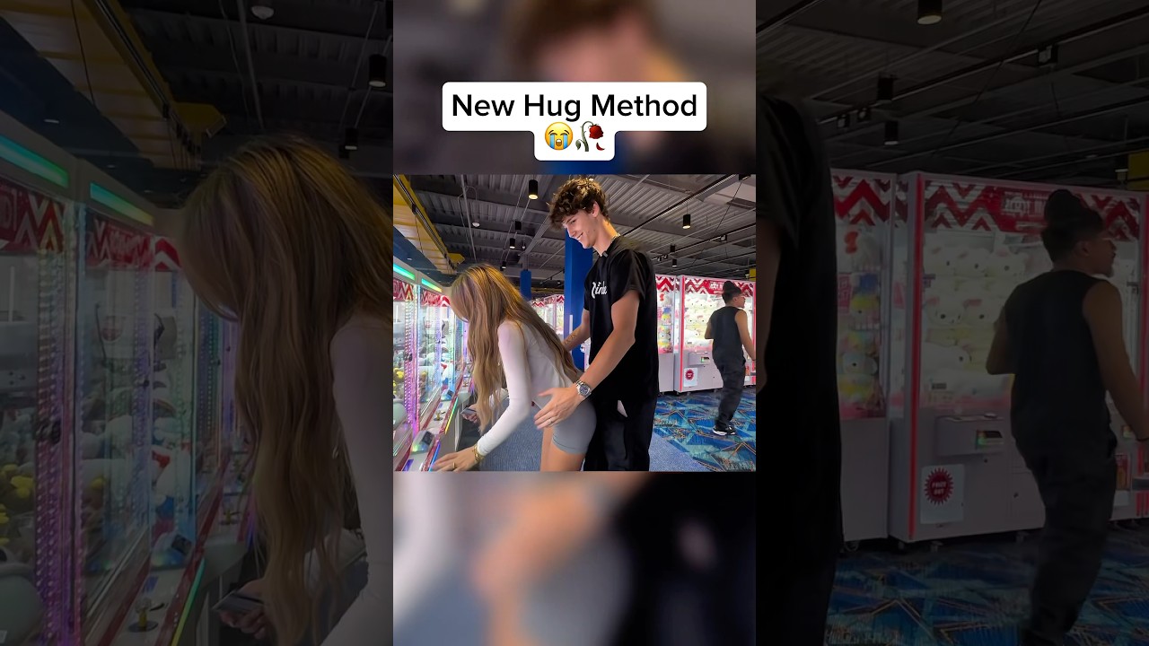 Master the Perfect Hug Technique! 😂 | Must-See Twitch Clips