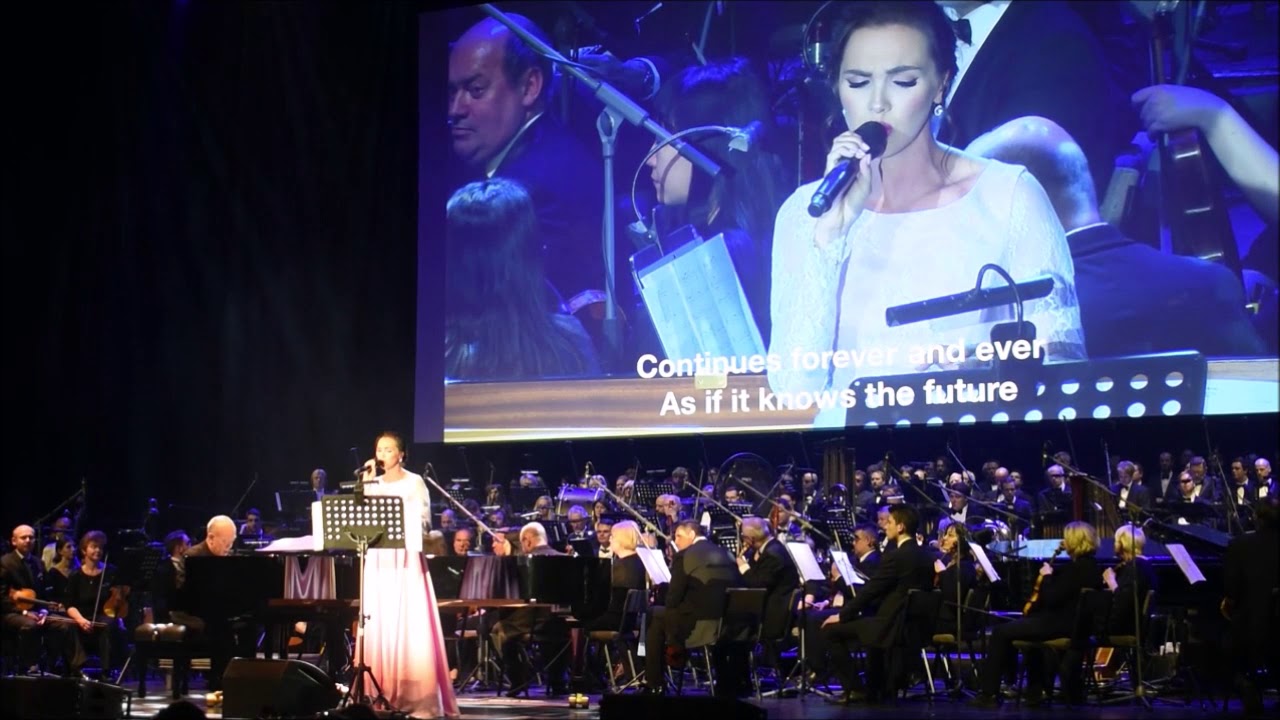 Kamila Nývltová Performs Joe Hisaishi’s 'One Summer’s Day' at Prague Film Music Concert 🎶
