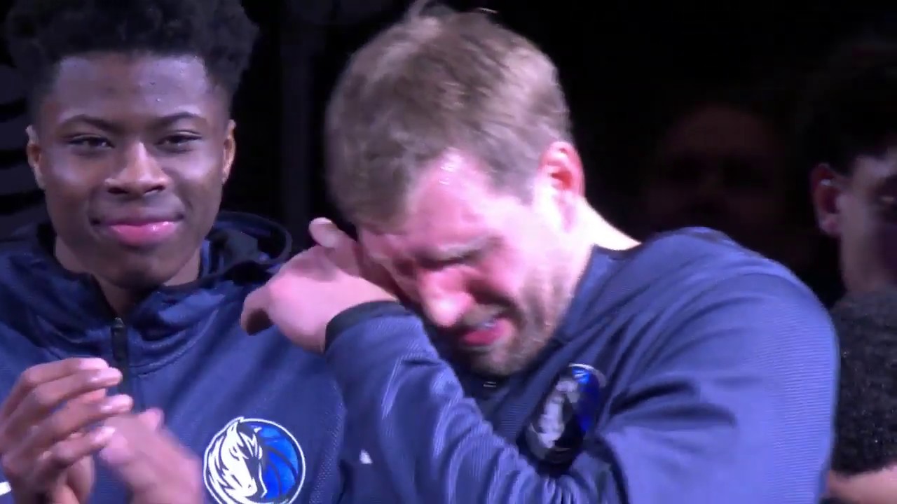 Dirk Nowitzki Tears Up Over Spurs Tribute 😢