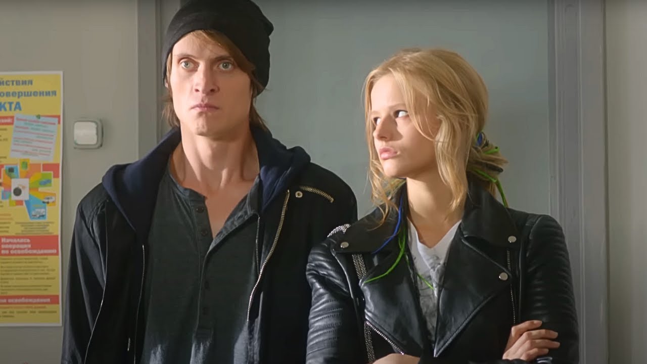 Забавная комедия выходного дня с Александрой Бортич: папа хочет выдать замуж за Пушкина