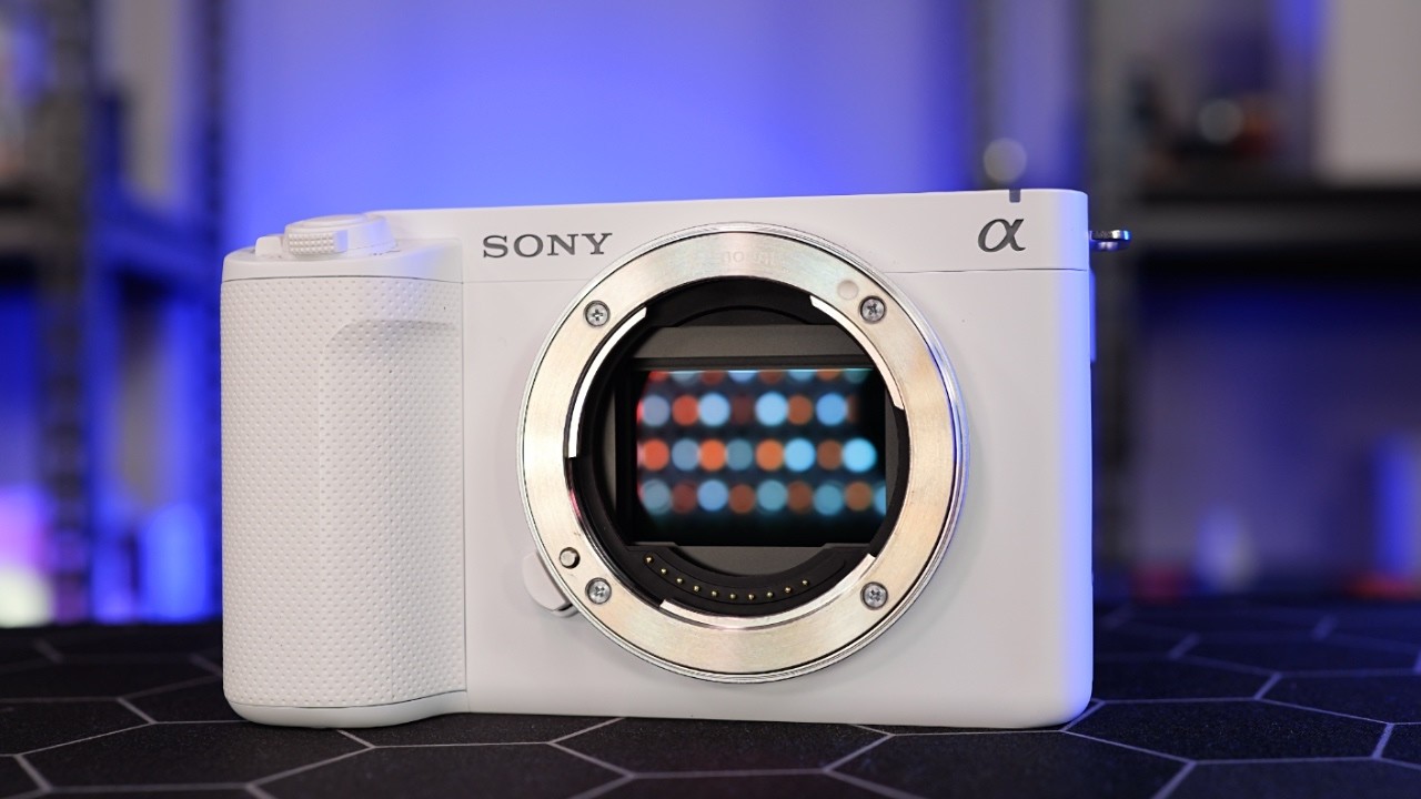 Sony ZV-E1 Full-Frame Mirrorless Review 📸