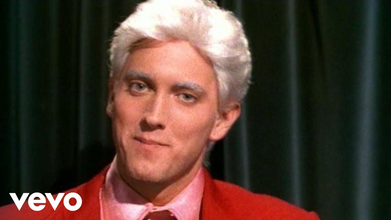 Eminem - My Name Is (Official Music Video) [Remastered in HD]