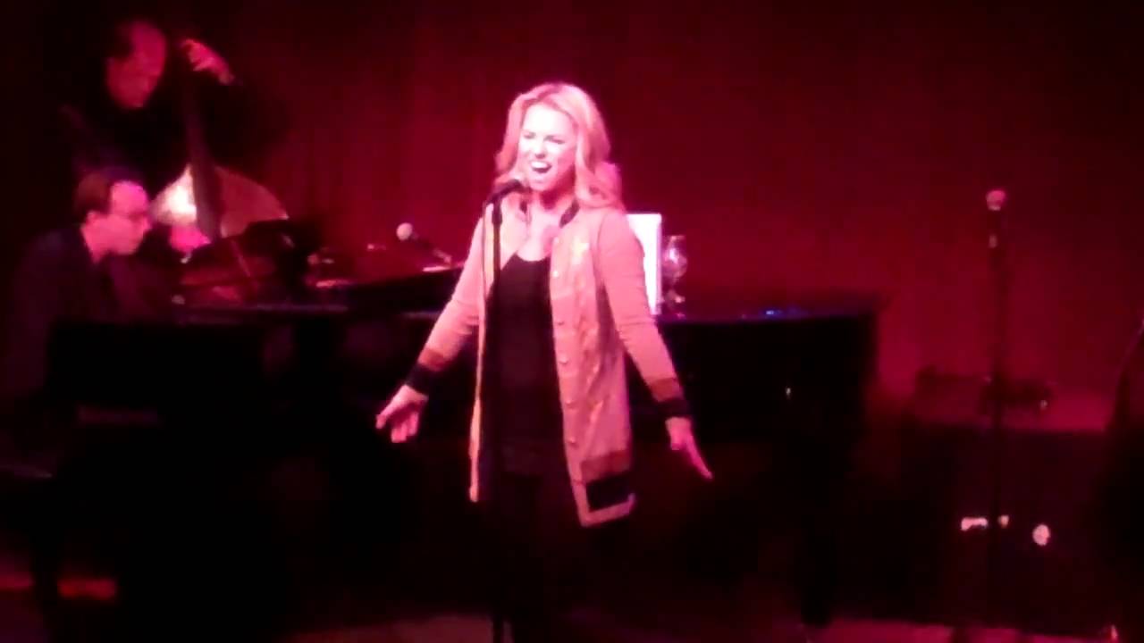 Watch Therese Curatolo Perform 'Gimme Gimme' Live at Birdland NYC ๐ถ