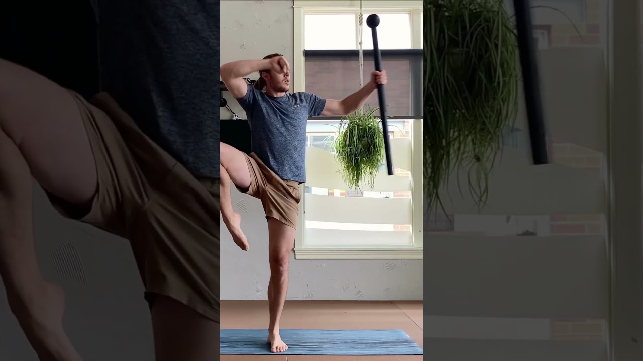 Impressive Steel Mace Flow Demonstration