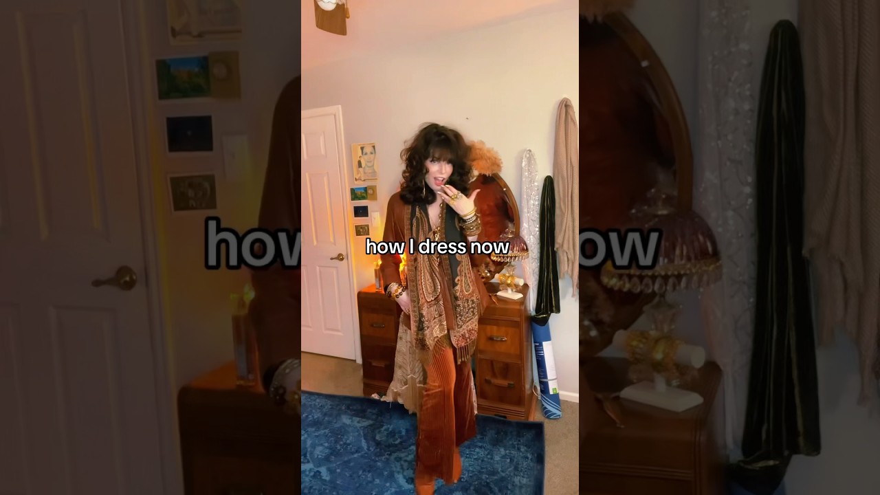 Am I Channeling 60s/70s Style? ✨