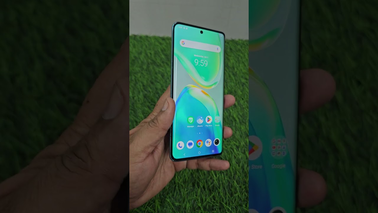 Vivo V25 Pro 5G 8GB/128GB Complete Kit - ₹15,999