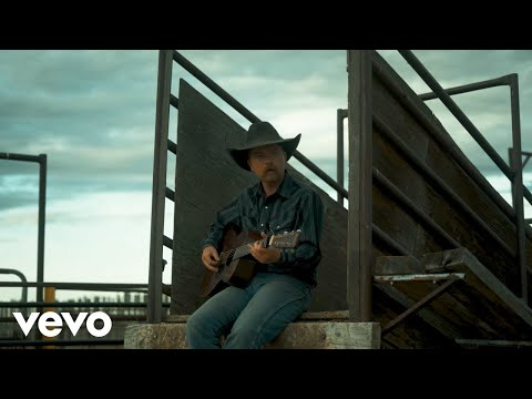 Colter Wall - 1800 Miles (Live Performance Video)
