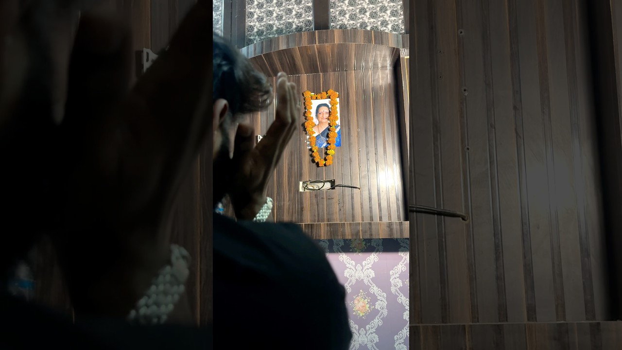 Aa Jao Maa 🥺🙏🏻 | Heartfelt Mother-Child Moment