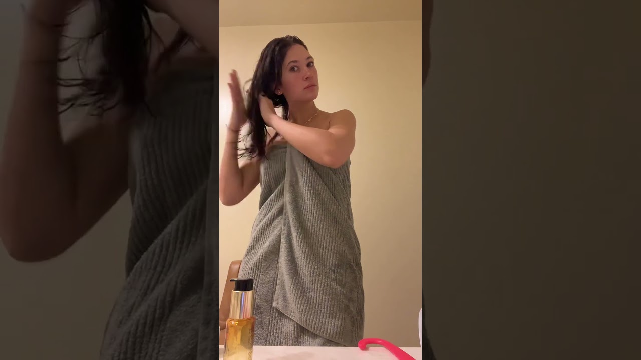 Join the Stunning Live Broadcast by LOVELYGIRL π in 2025! β¨