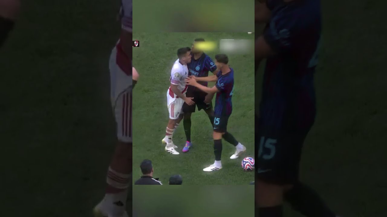 Epic Clash: Dumfries vs. Acuna Sparks Brawl at FIFA Club World Cup ⚽🔥