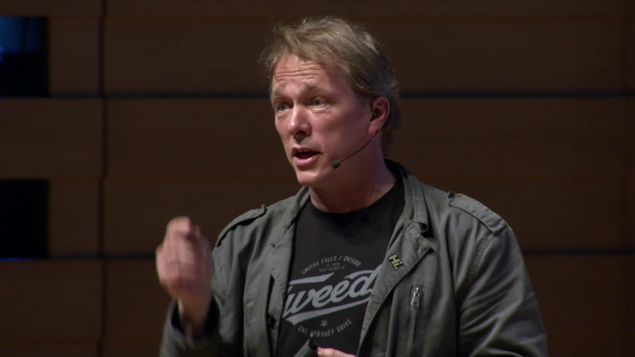 Bruce Linton Shares Insights on Cannabis Innovation at ideacity 🎙️