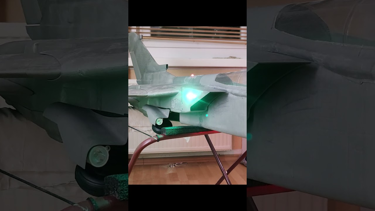 Build Your Own 3D-Printed Panavia Tornado Jet with Lighting System ✈️