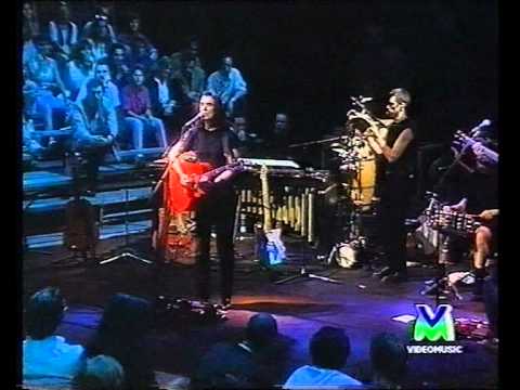 David Byrne @AcousticA (1994) - 4/12 (And She Was)