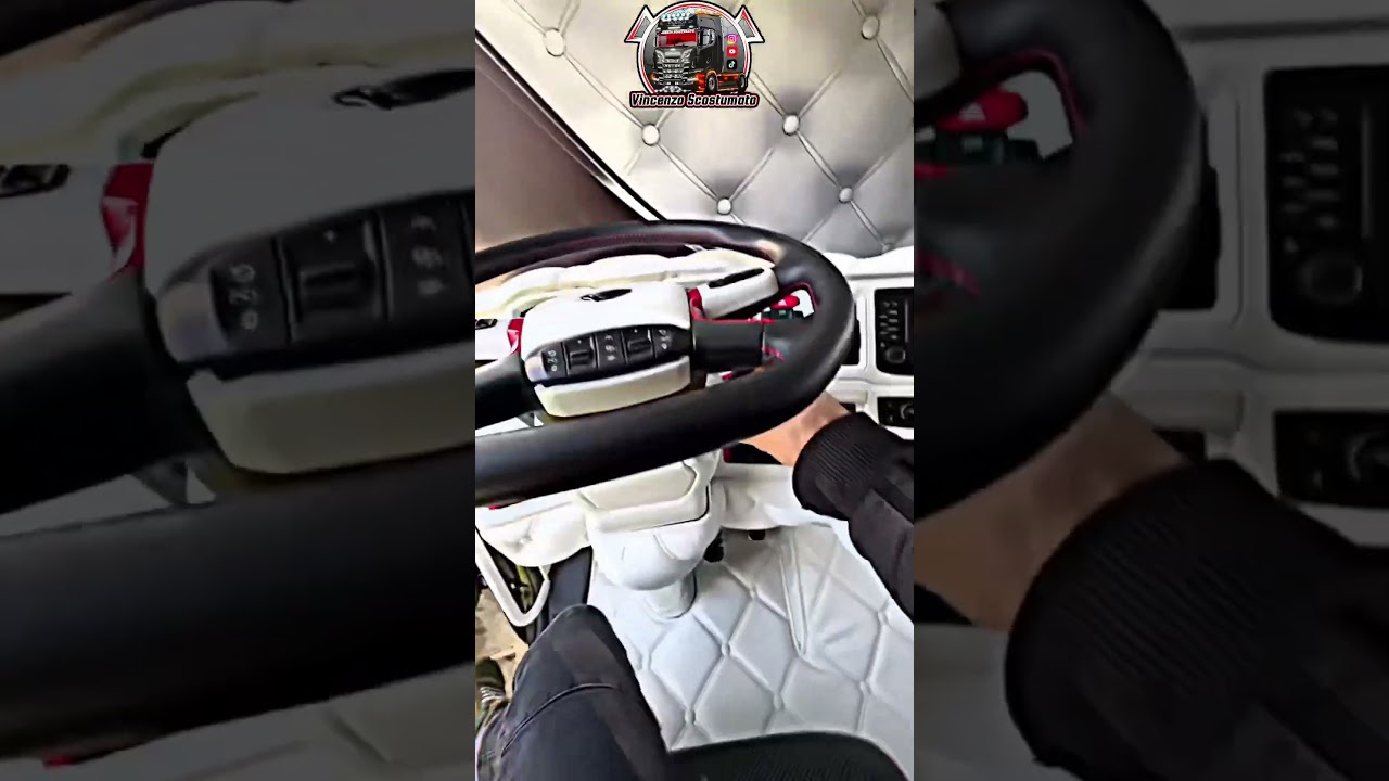 Powerful Scania V8 Truck π