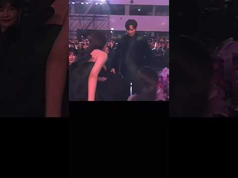 #shorts #bestcouple #imyoonah #leejunho #yoona #junho #kingtheland #kdrama #korean #kpop #viral #yt