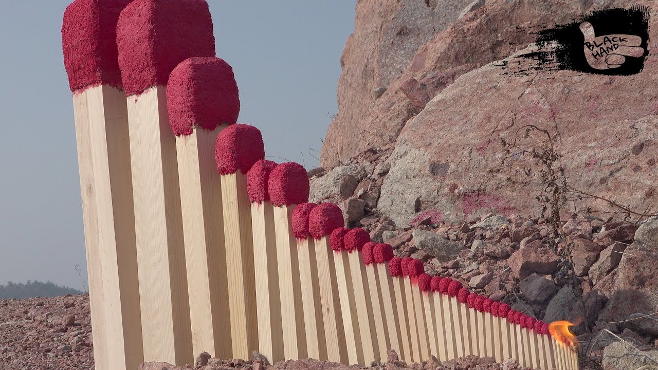 Fire Domino Chain Reaction🔥