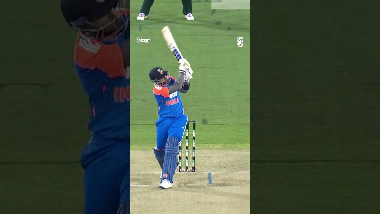 Hazlewood vs Yadav in AUS vs IND 🍿