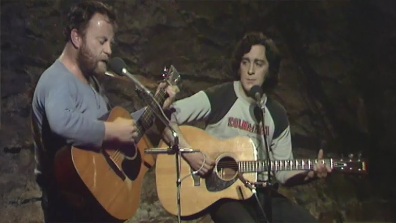 Go, Move, Shift - Christy Moore & Declan McNelis (1980)