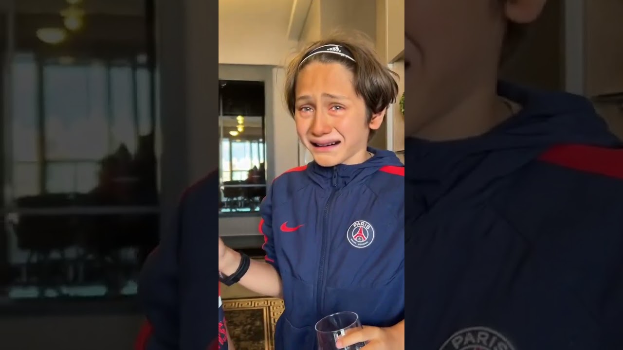 Annem Ağlıyor 😢 Instagram'da Takipte Kalın