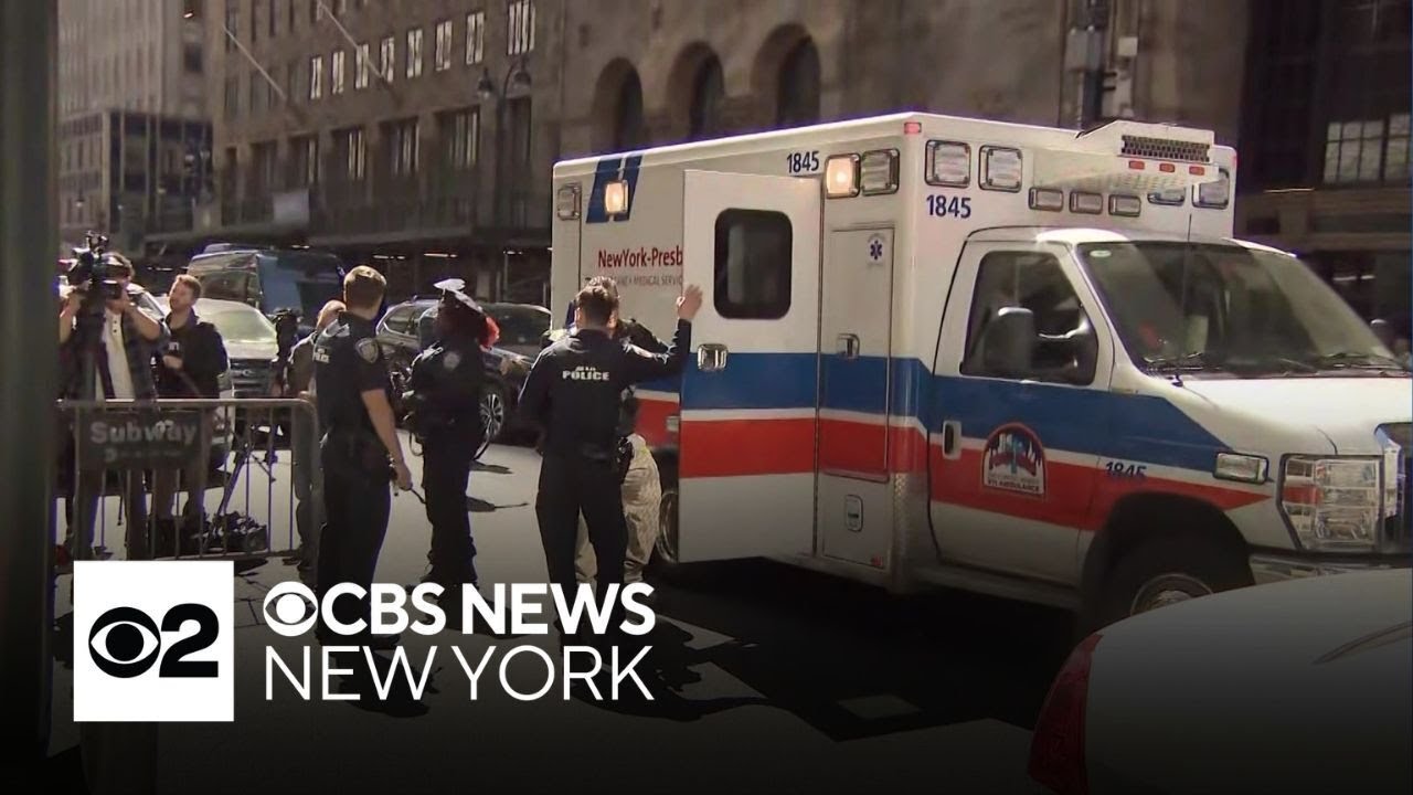 3 Slashed at Grand Central, Suspect Shot by NYPD π½