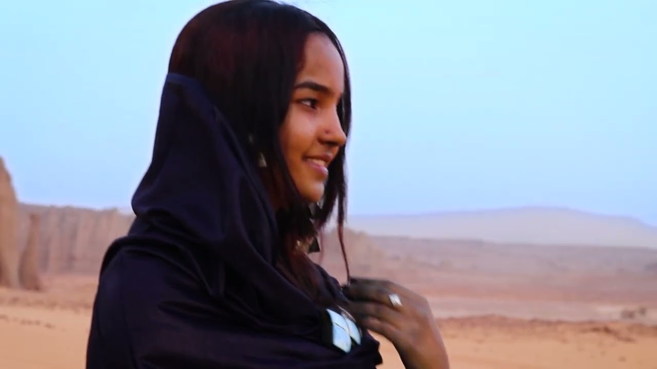 Kader Tarhanine - Al Gamra Leila 🎶 | Chanson engagée contre l'immigration