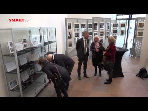 Tentoonstelling ambtsketens kernen Nissewaard