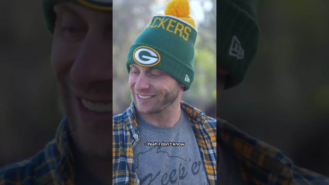 Illinois Girl Meets Wisconsin Guy π | Hilarious Short Encounter