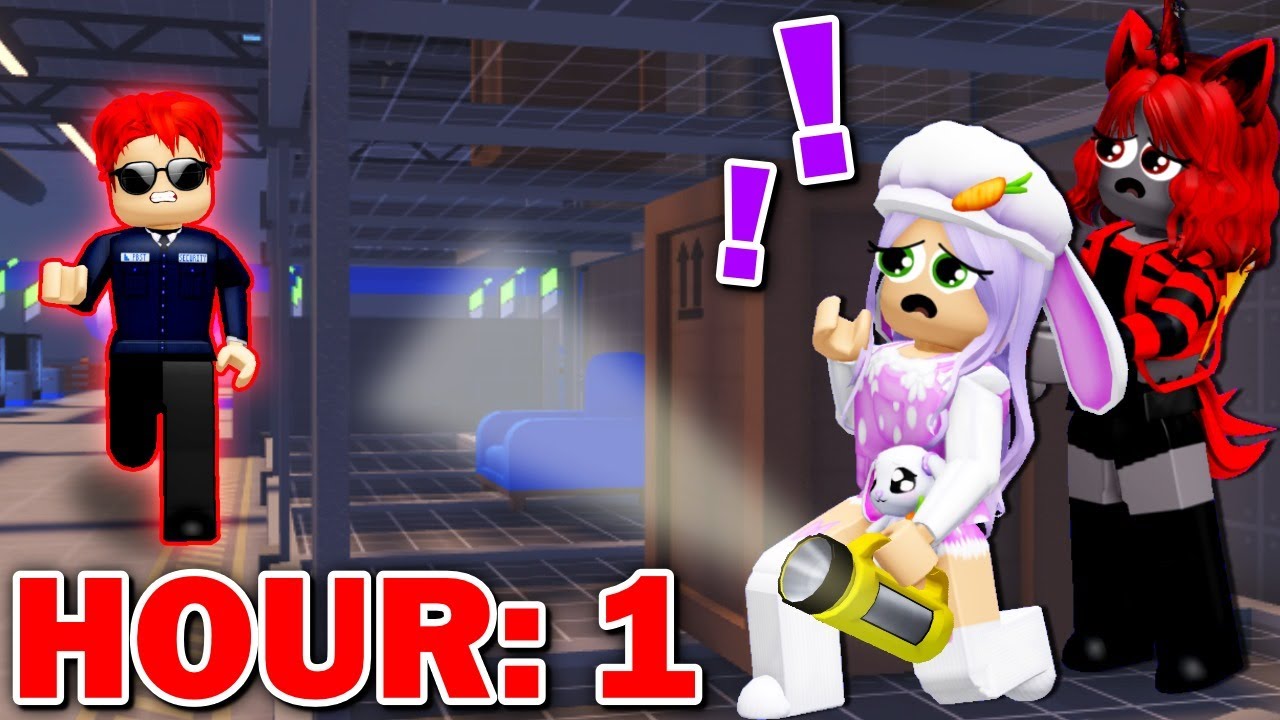 Survive Overnight in a Mega Store with Moody! (Roblox)