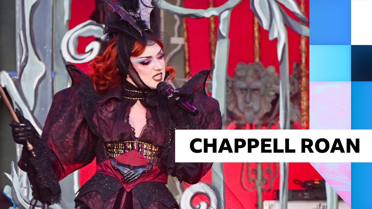 Chappell Roan at Reading 2025 🎶