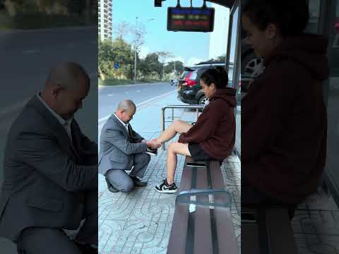 A little surprise about the girl [KINDNESS MAN] #kindness #respect #goodman #happy #humanities