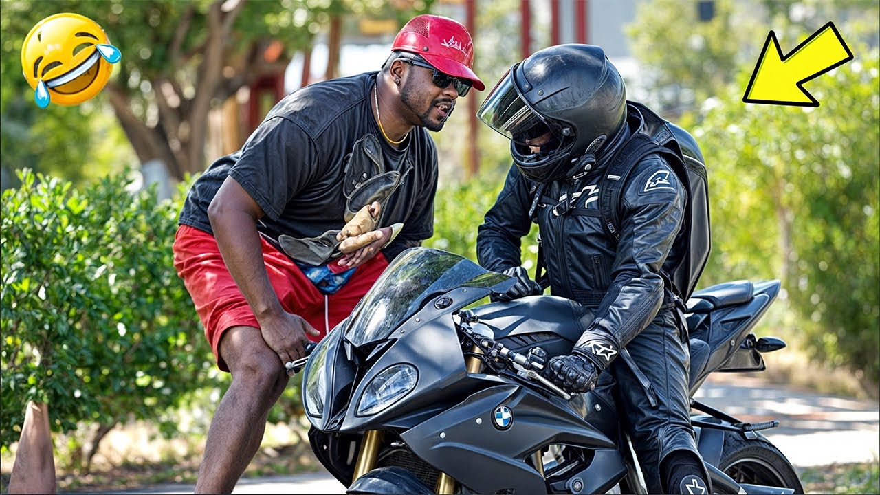 Funniest Motorcycle UBER PRANK! (MUST WATCH)