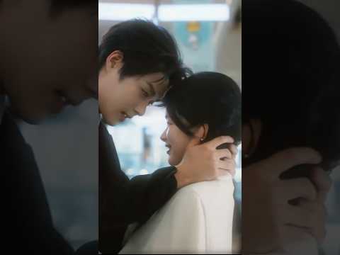 His Arms Wrapped Around Her AUTOMATICALLY...  #shorts #cdrama #KeChun #YuYin #fyp #drama #minidrama
