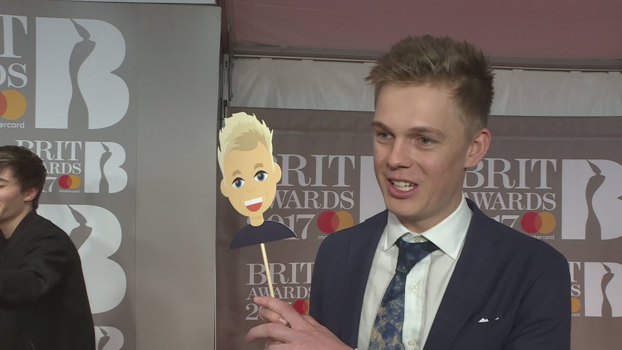 Brit Awards 2017: Caspar Lee wants to do WHAT to Katy Perry?!