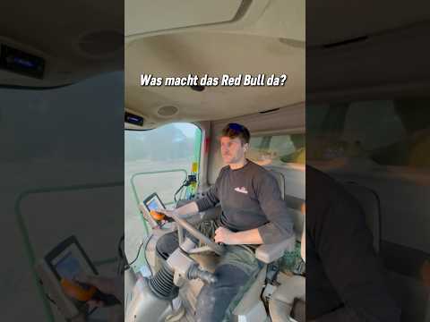 Wer kennt den Trick? #landwirtschaft #johndeere #farming #dreschen #farmlife #redbull #mähdrescher