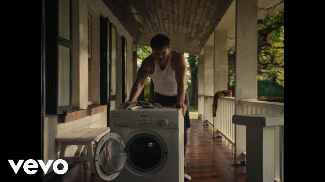 Olly & Juli - La lavatrice rotta | Visual Video π₯