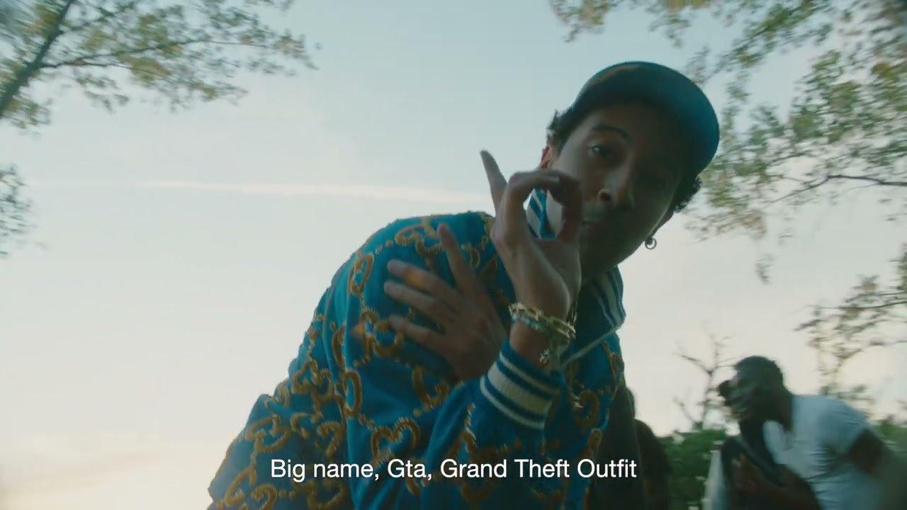 Ghali – MOON RAGE ft. Axell (Lyrics Video) 🎶