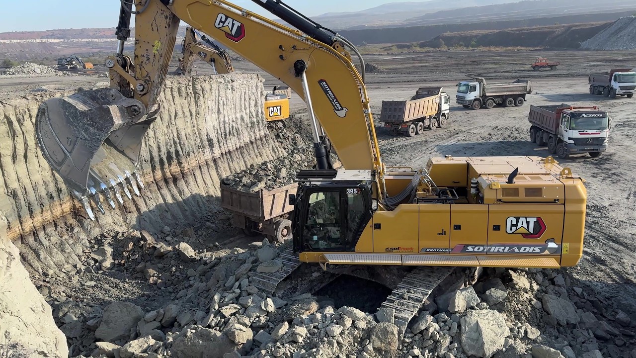 Caterpillar 395 Excavator Loading Overburden at Large Mine 🚜