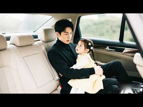 5歲萌寶上錯總裁的車,總裁低頭一看簡直是迷你版的自己瞬間明白一切,隔天拿著親子鑒定報告上門認親!#短劇 #短劇全集 #短劇推薦 #drama #甜寵 #萌寶