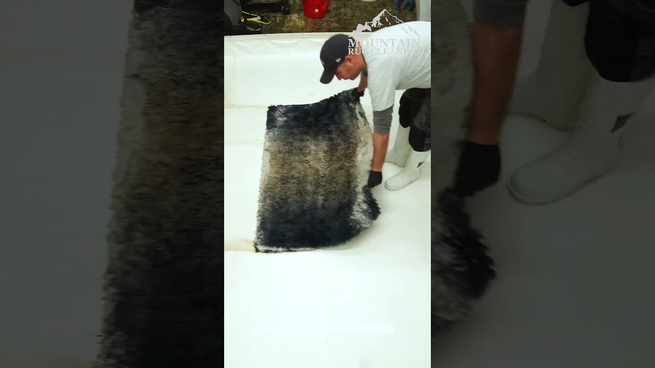 Incredible Rug Transformation in Just 1 Minute! ✨ #Shorts