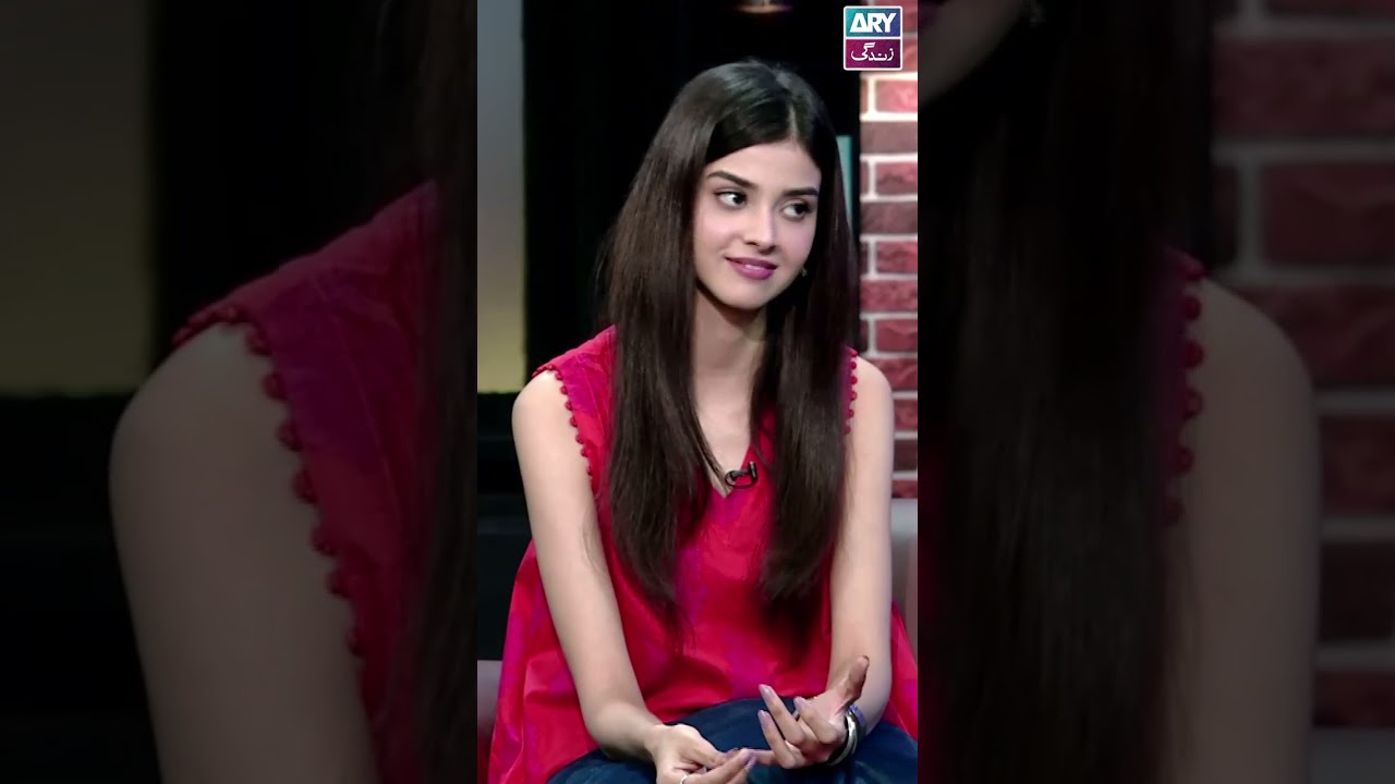 Banao Singhaar or Saadgi? ✨ #ZainabShabbir