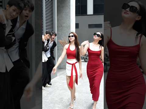 When we see handsome boys 😳 #c4class #chany #chang0000