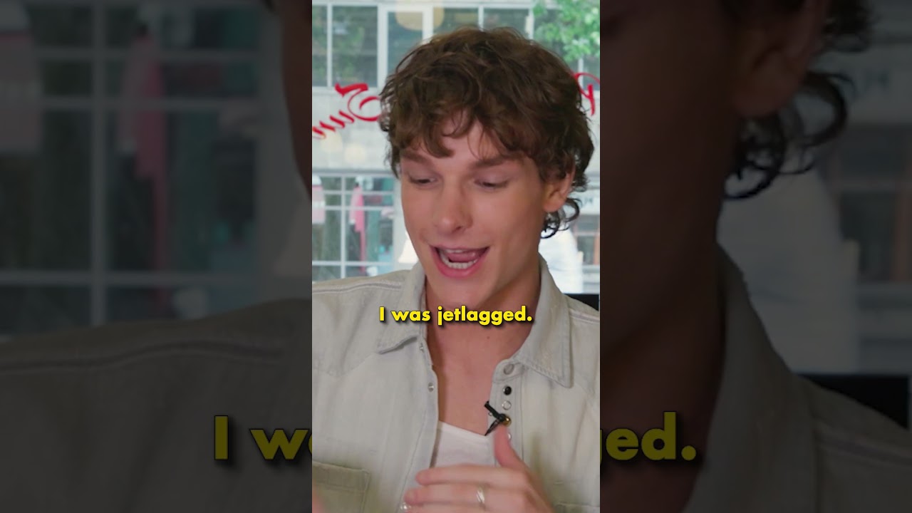 American Tastes Real British Chips for the First Time 🇬🇧