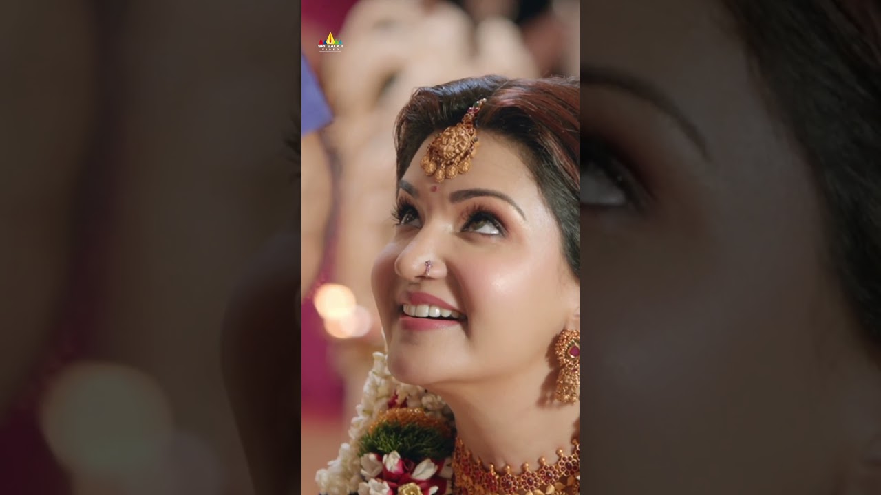 Honey Rose Shocked by Mohanlal's Surprise | Big Brother Scene