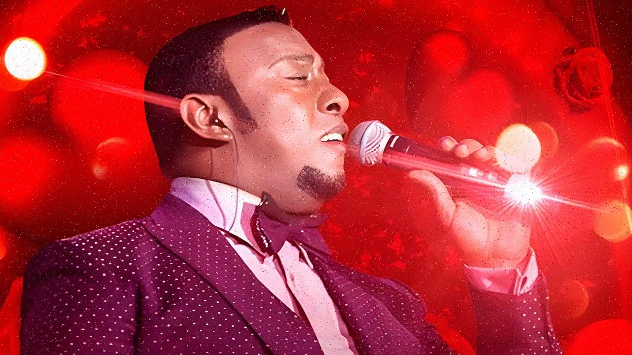 Anthony Santos - Incansable Popurri Bachata En Vivo 🎶